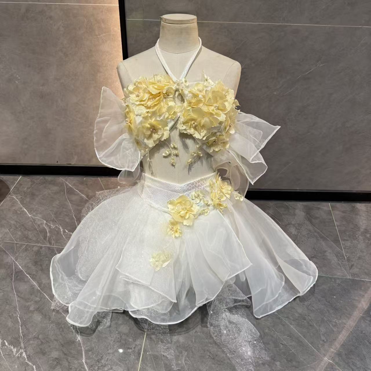 Anime cosplay shooting costume - огляд і ціна Aquarium